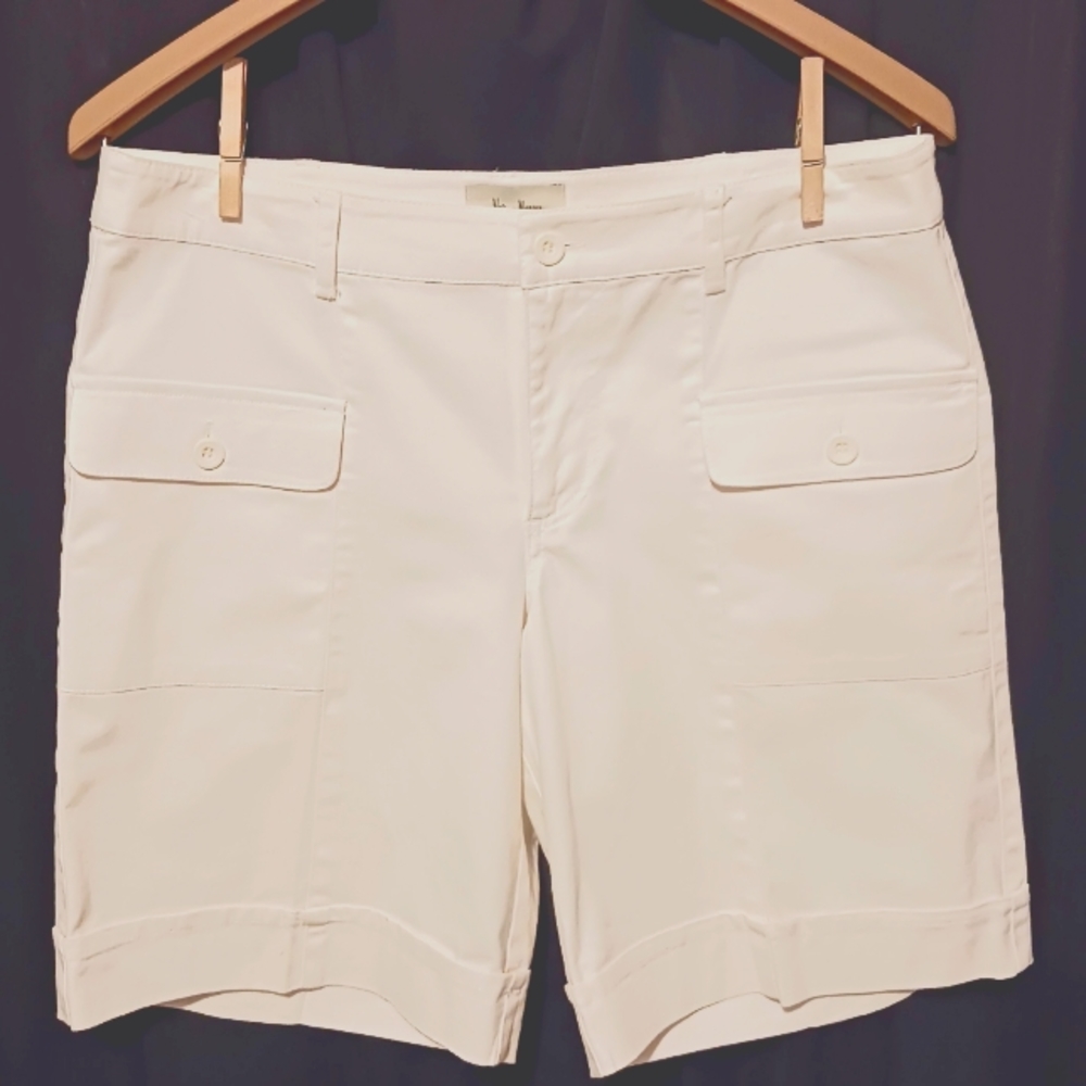 Neiman Marcus Ladies Shorts